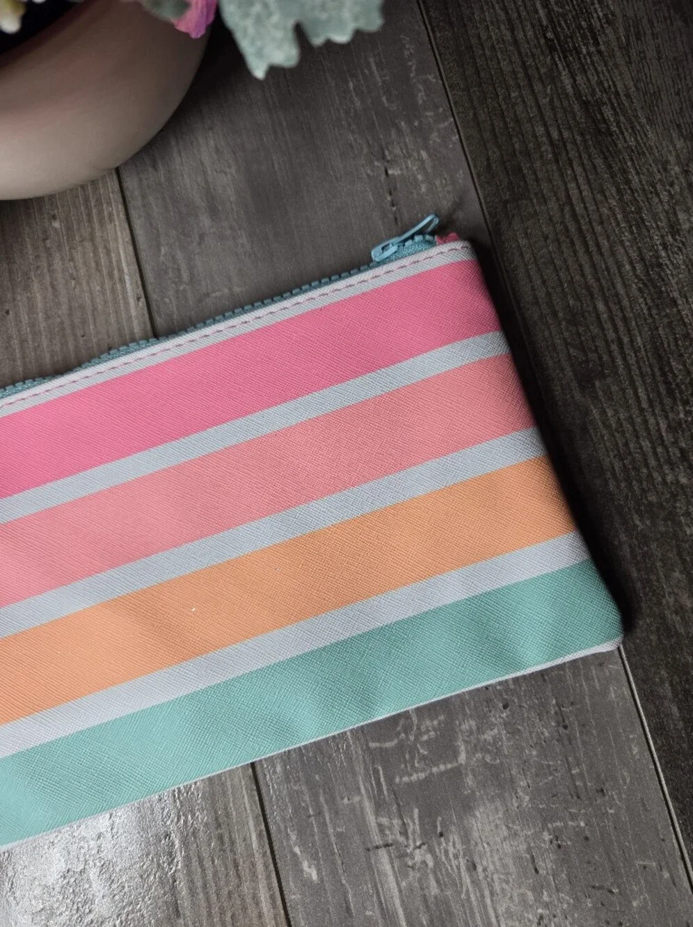 N/A description striped