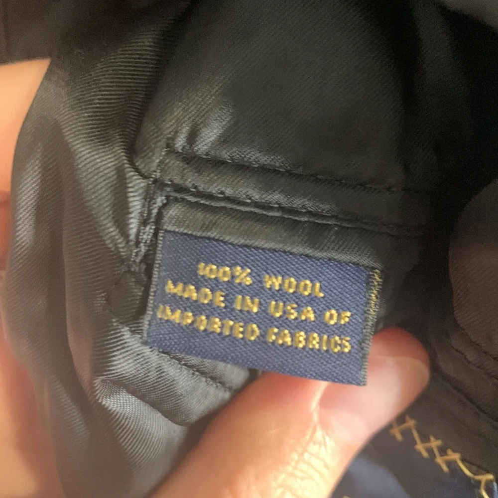 Brooks Brothers euc black