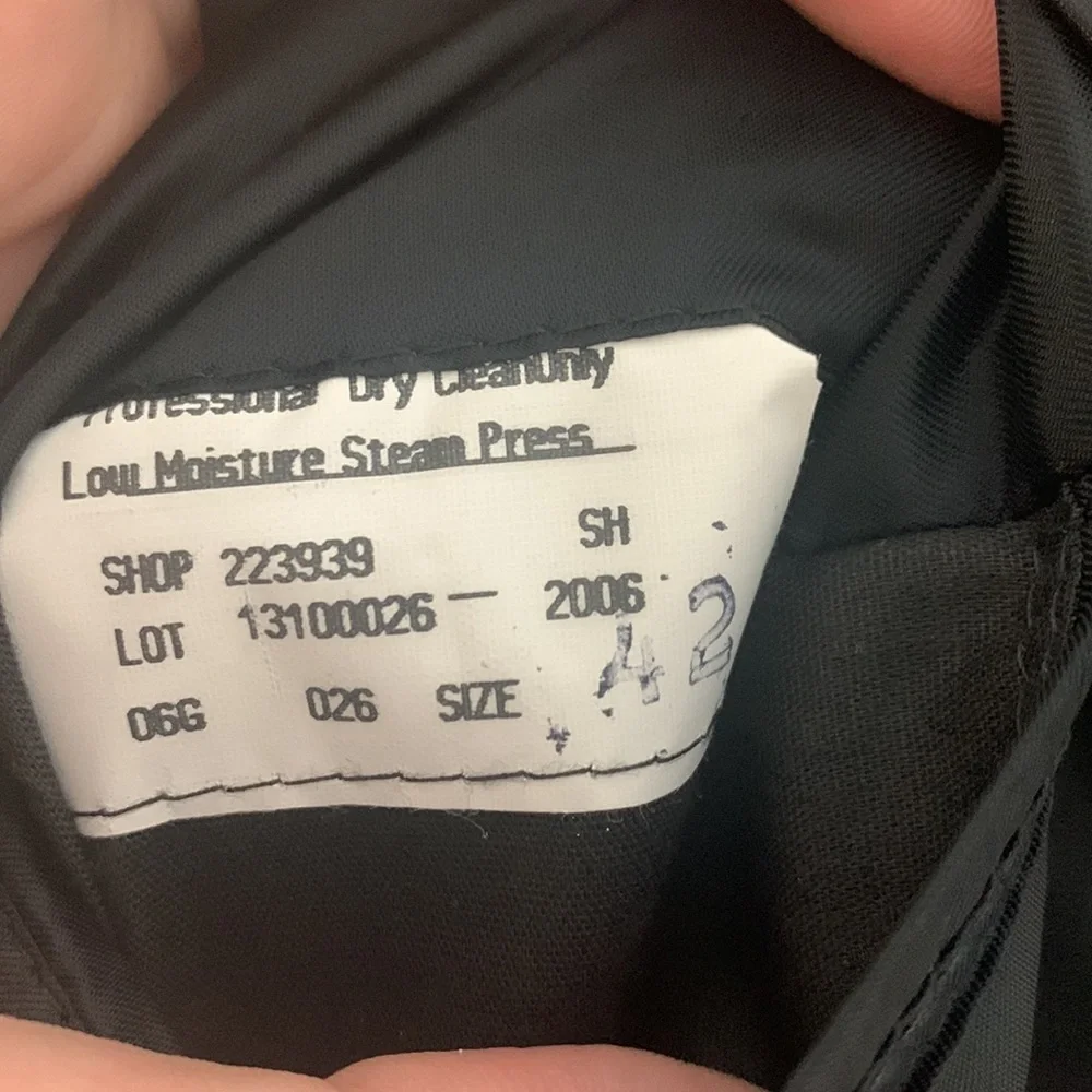 Brooks Brothers euc black