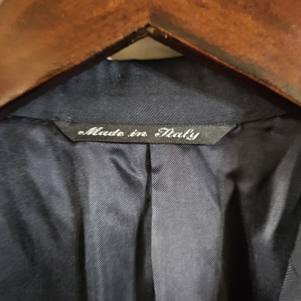 Canali smoke inches surface