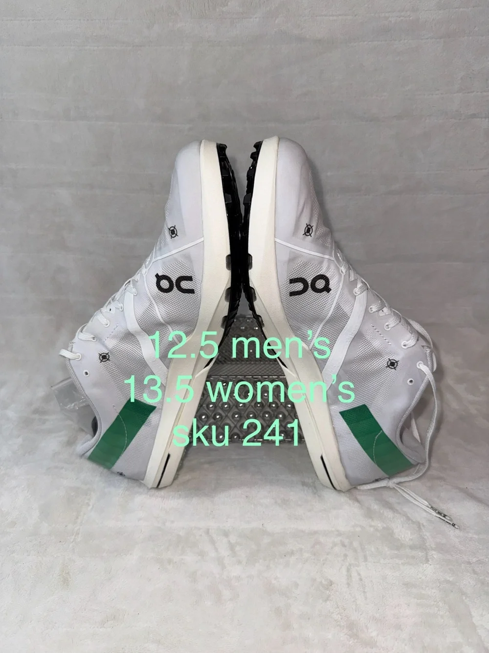 On Running removable spikes 12.5 mens Athletic Sneaker cleats, White Black, Mint