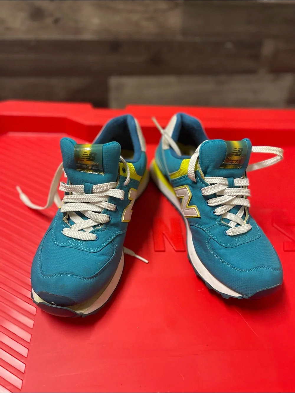 New Balance collar cushioned