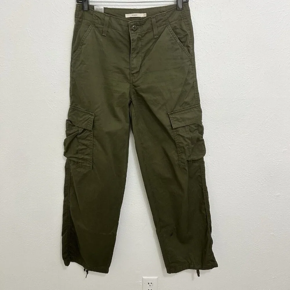 Levis d216 size