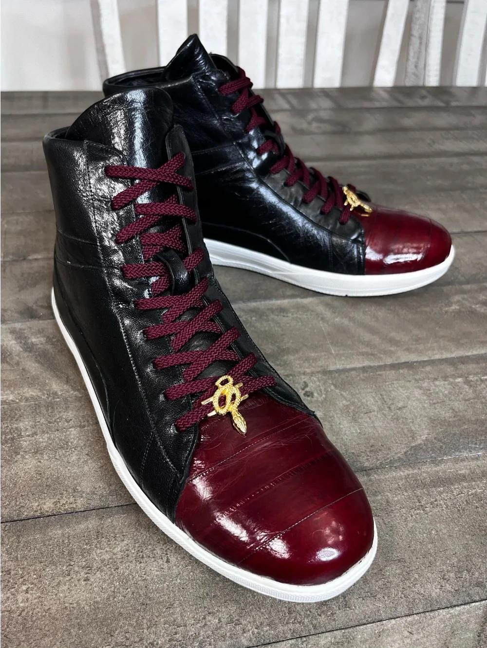 Belvedere high burgundy caps