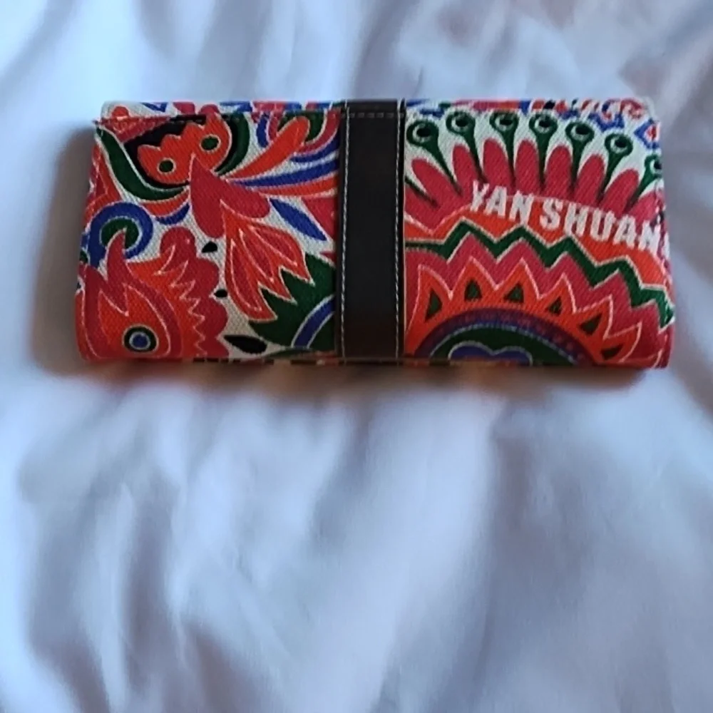 Yan Shuang outside slip