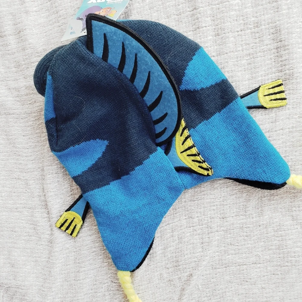 Dora nwt beanie