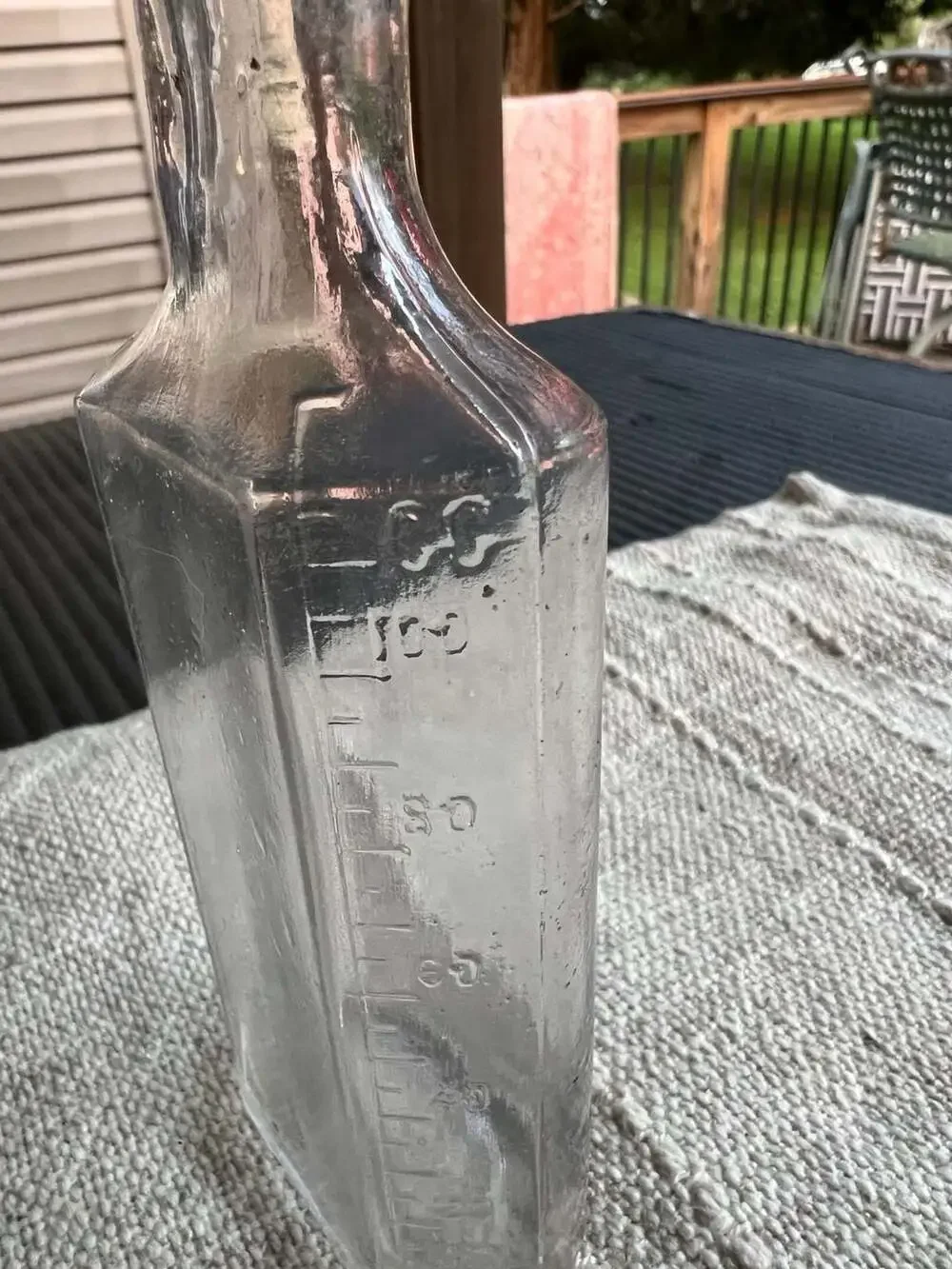 Unknown labels cracks