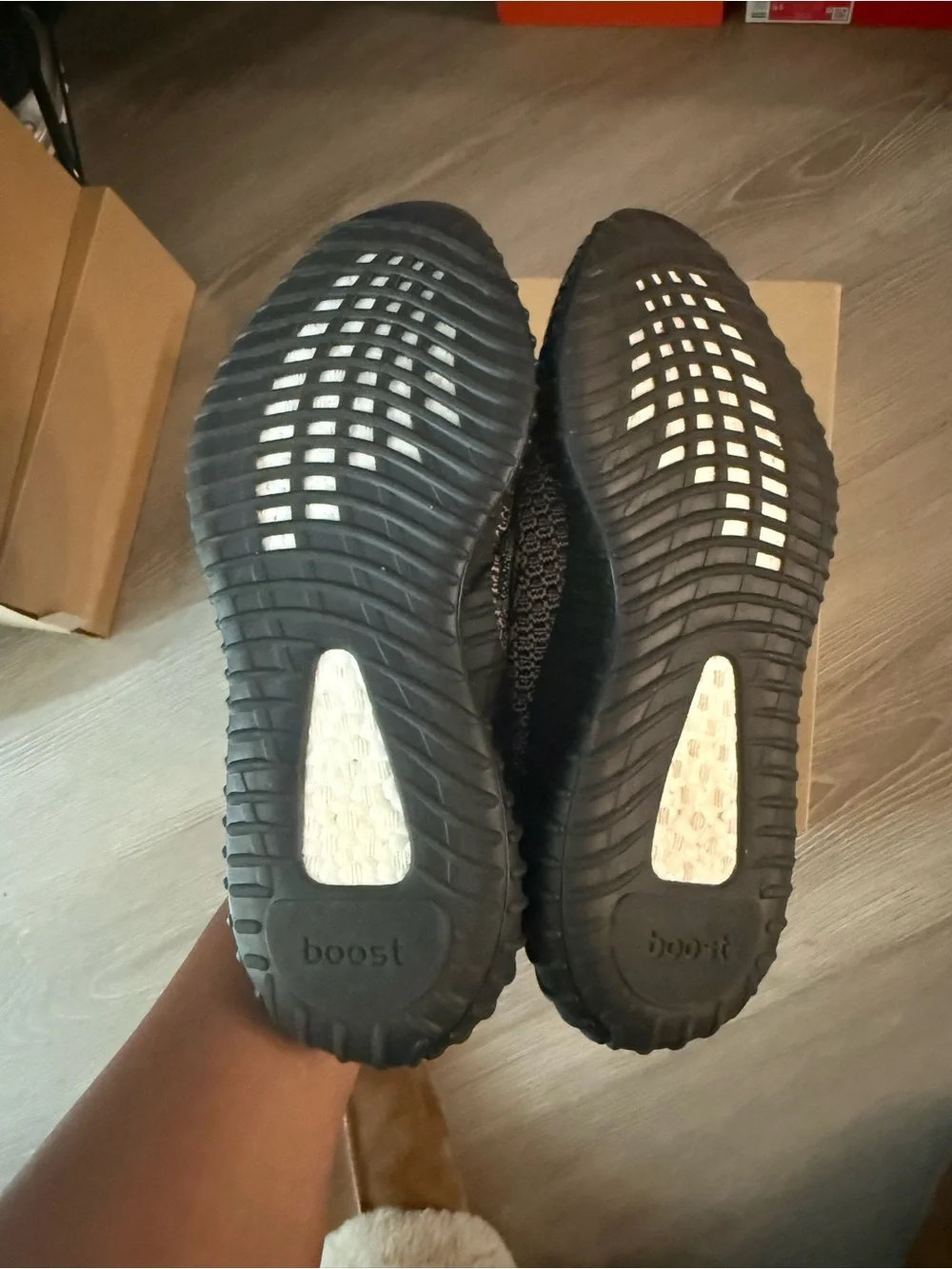 Yeezy Boost 350 V2 FW5190|Yecheil