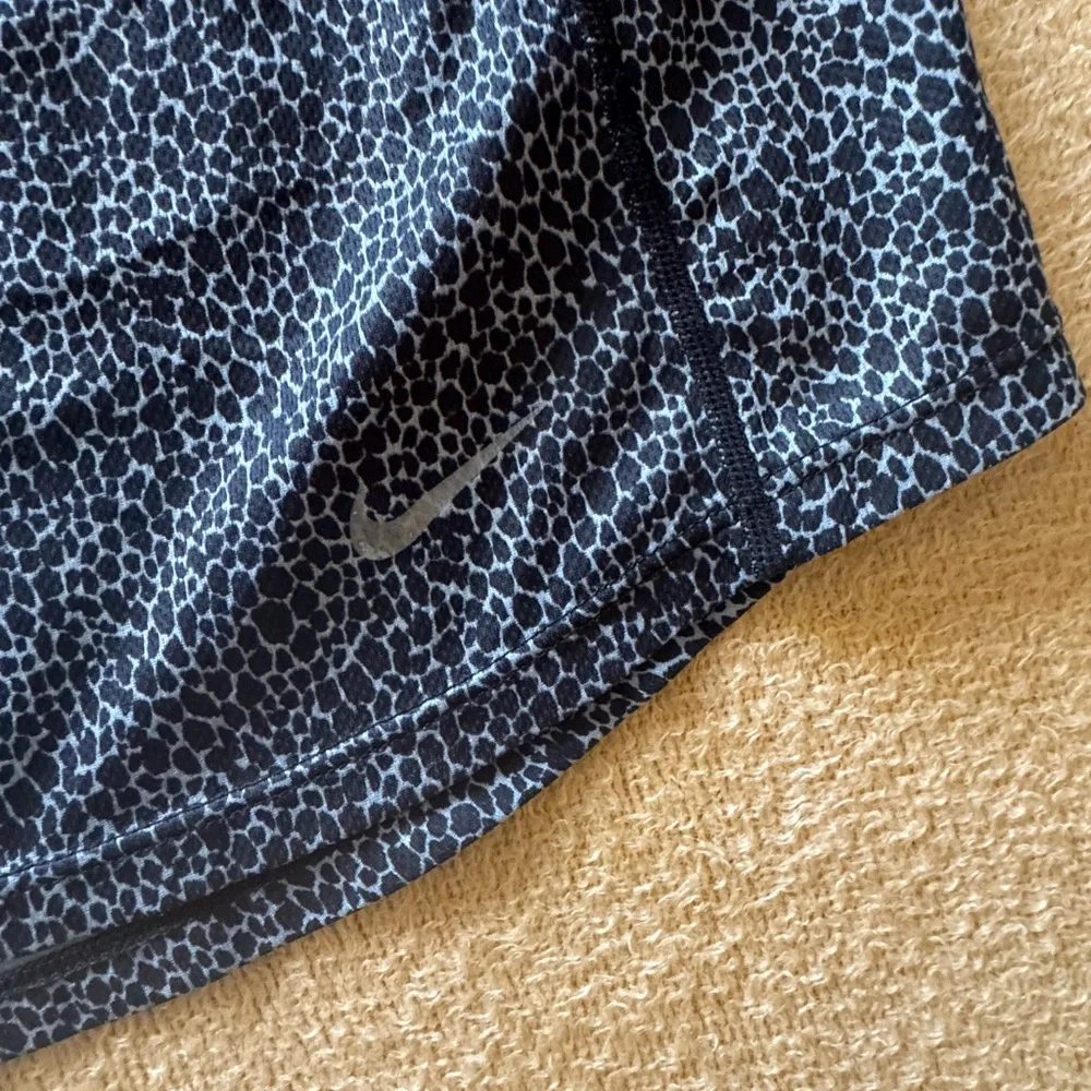 Nike chic tank