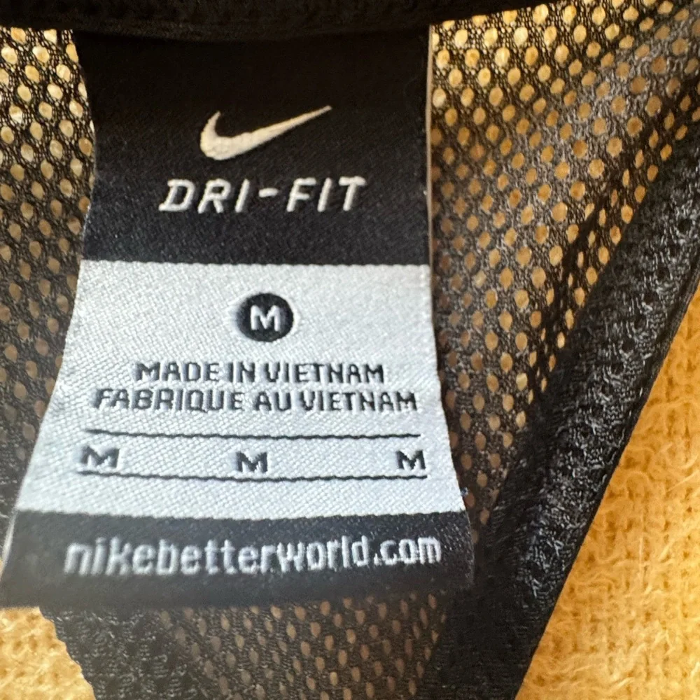 Nike chic tank