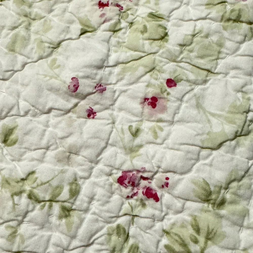 Simply Shabby Chic good minor