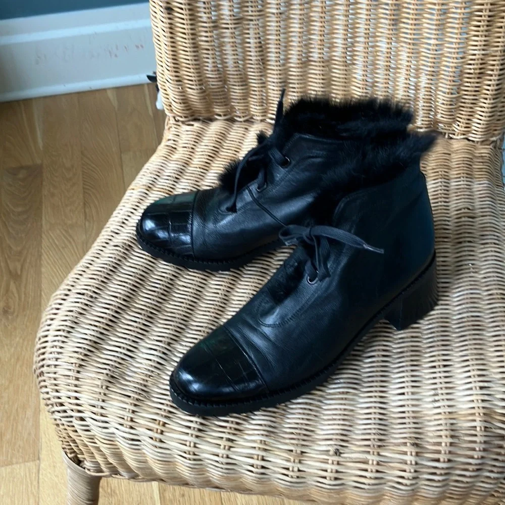 Stuart Weitzman buttery soft
