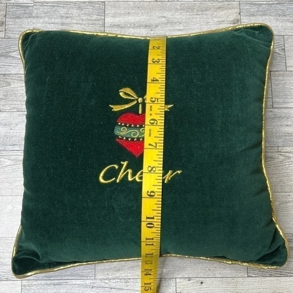 N/A velvet green