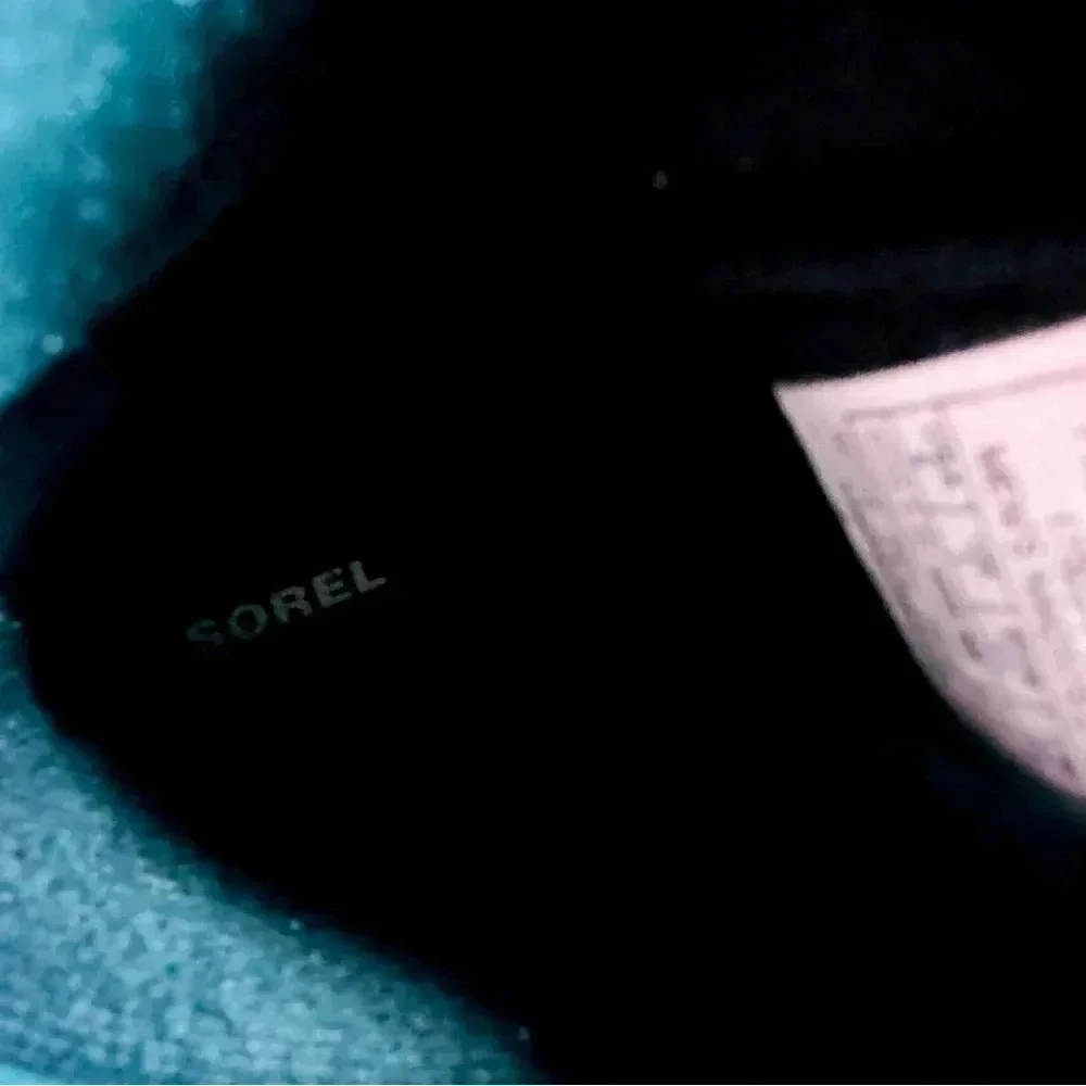 Sorel pre loved