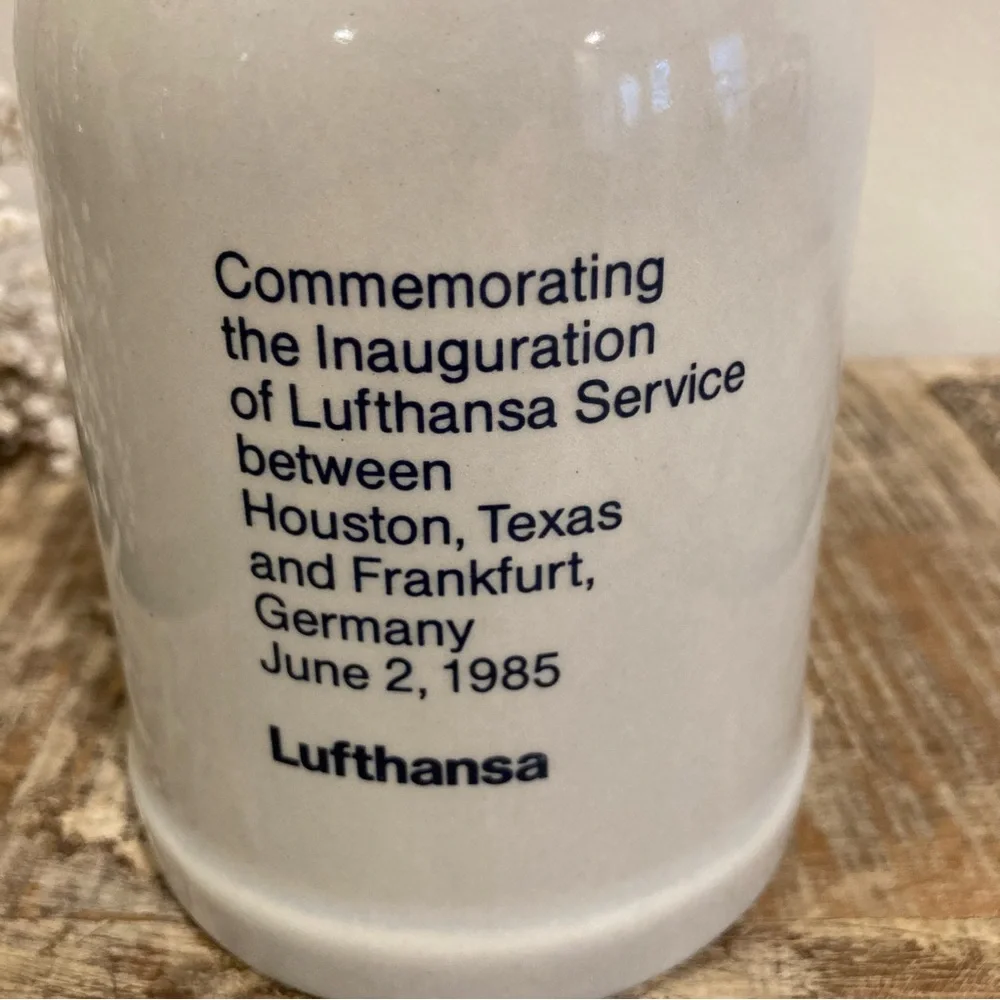 Vintage lufthansa beer