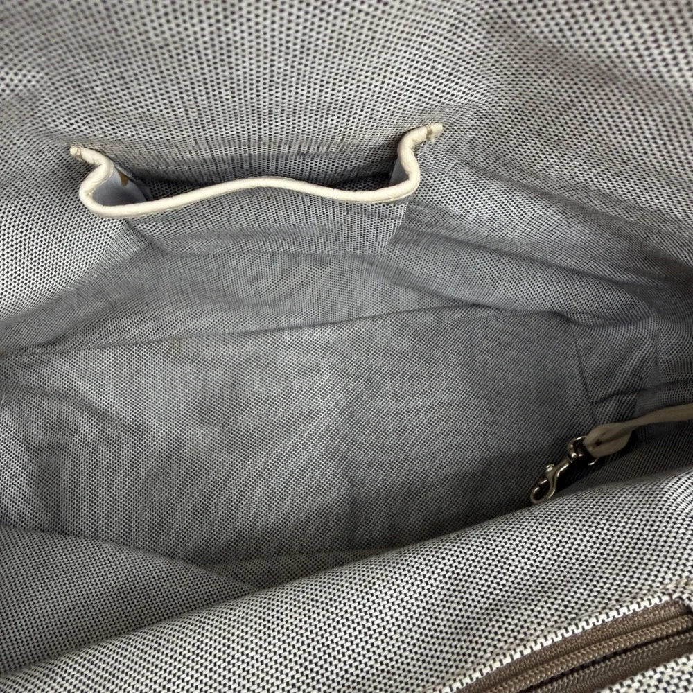 Dooney & Bourke pattern travel