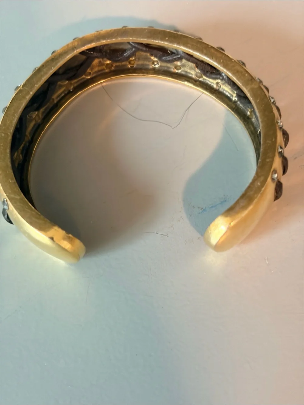 N/A stylish gold