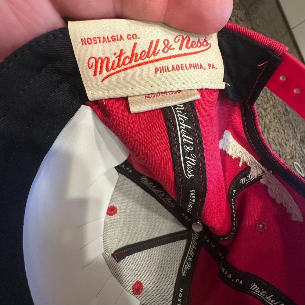 Mitchell  Ness brand new