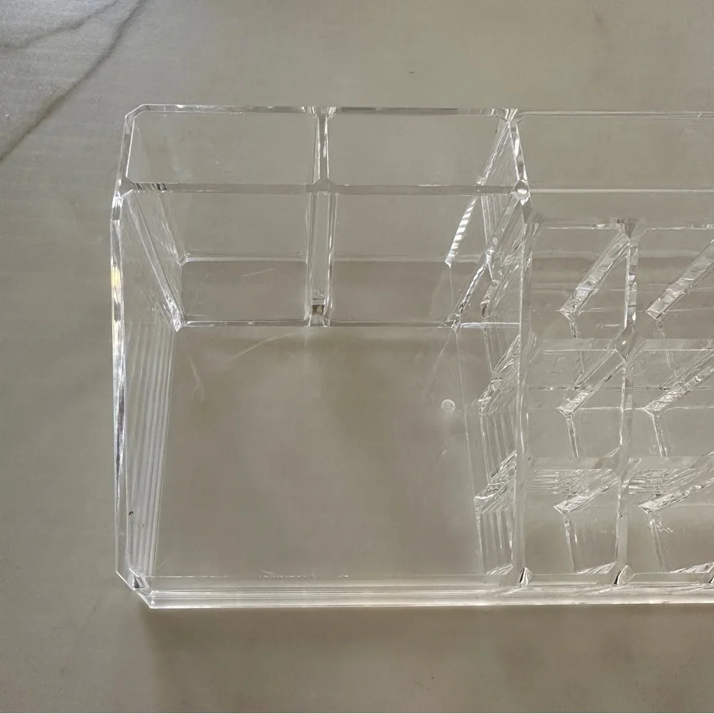 N/A acrylic make