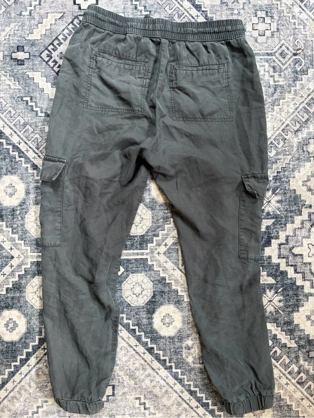 Banana Republic pockets elastic drawstring