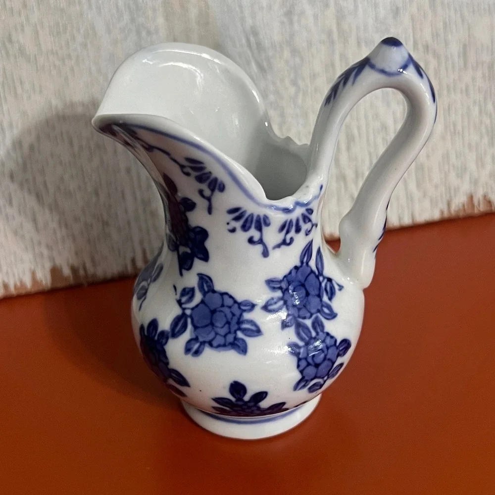 Vintage‎ Blue and White Floral Porcelain Miniature Pitcher Creamer Bud Vase