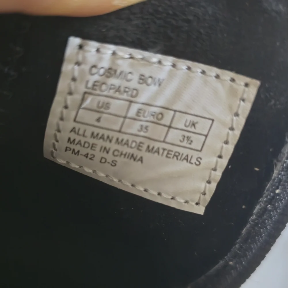 Kenneth Cole Reaction kenneth cole