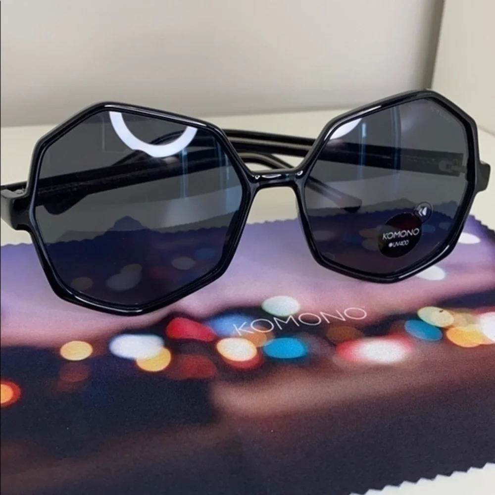 Komono sunglasses offer