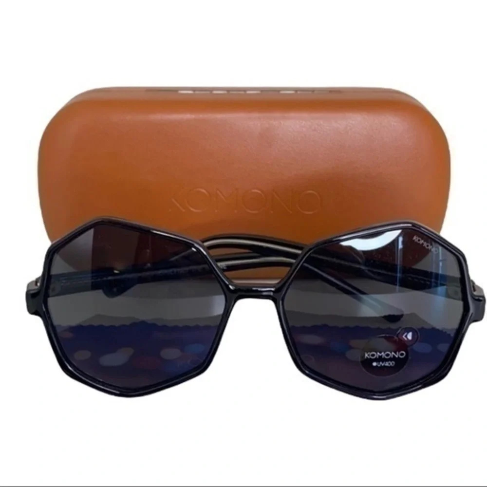 Komono sunglasses offer