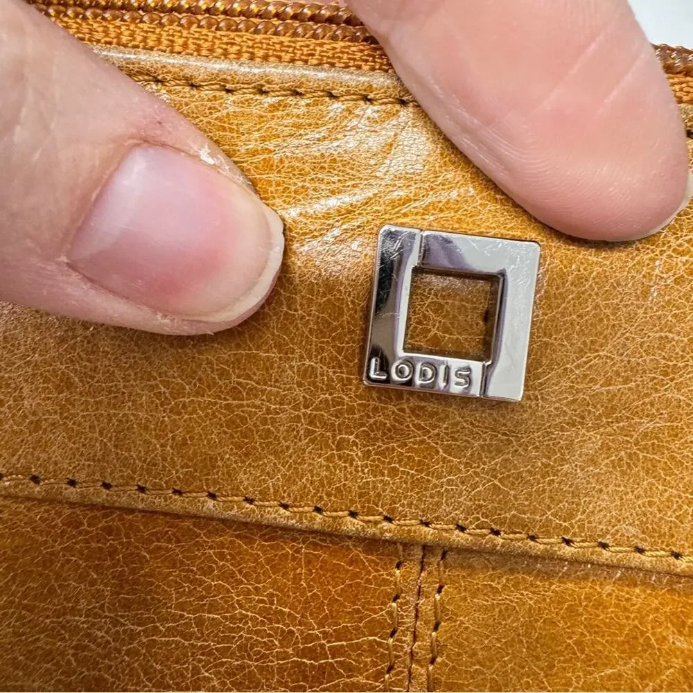 Lodis tan leather