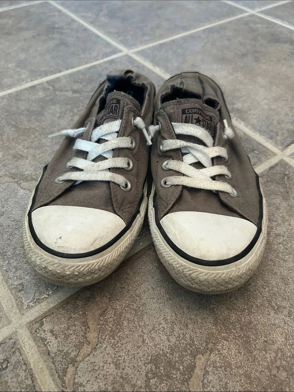 Converse classic low