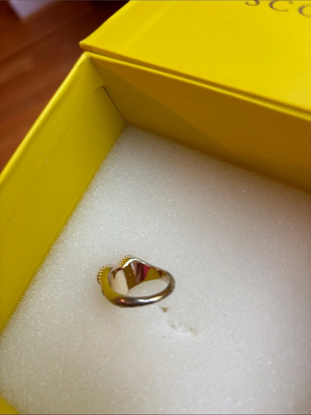 Kendra Scott Hot Pink Heart Enamel Gold Colored Ring Box Included