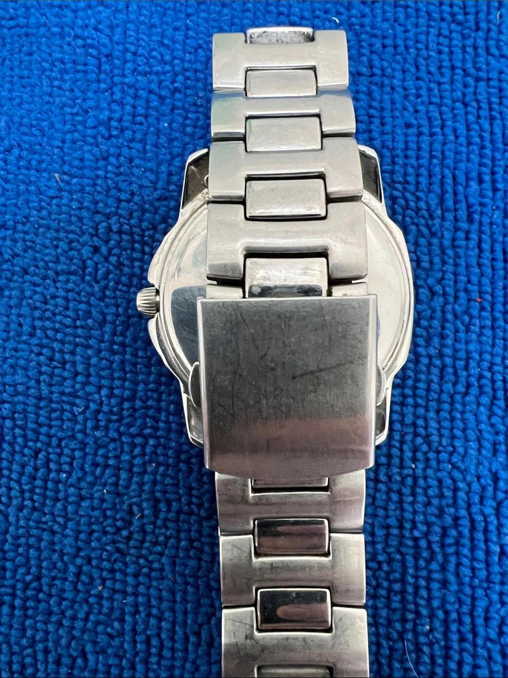 Timex men wristwatch