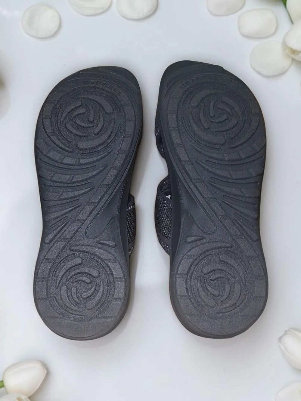 Merrell woman sandals