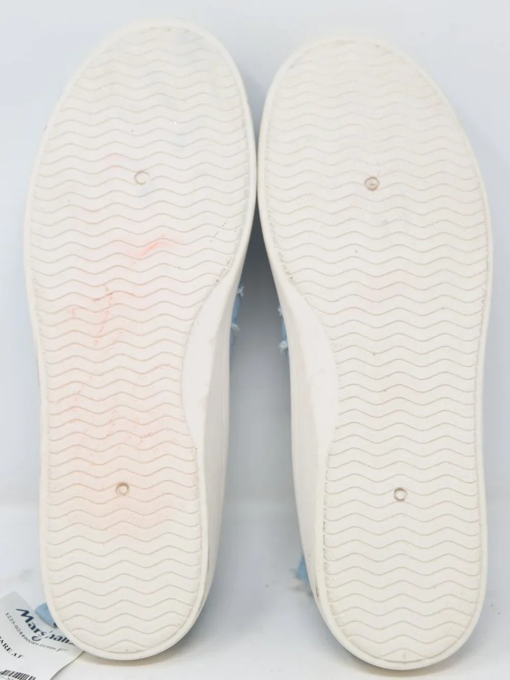 Tommy Bahama nice pair
