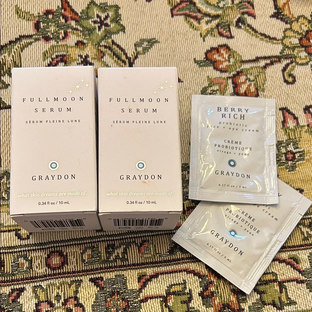 Graydon fullmoon beauty samples