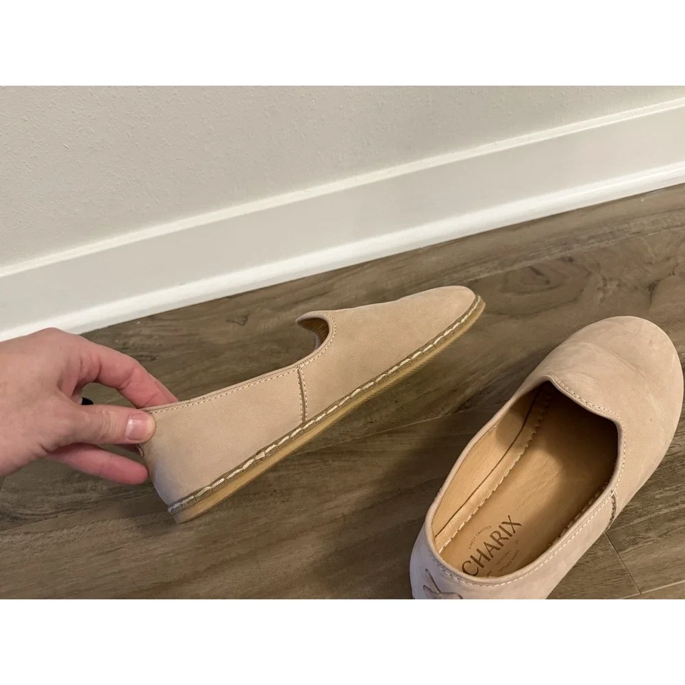 Charix women beige