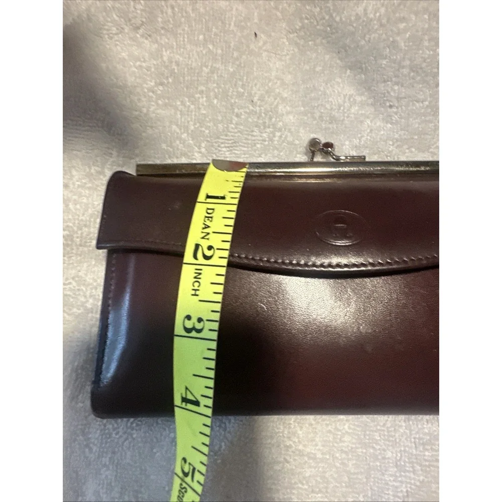 Aigner billfold wallet