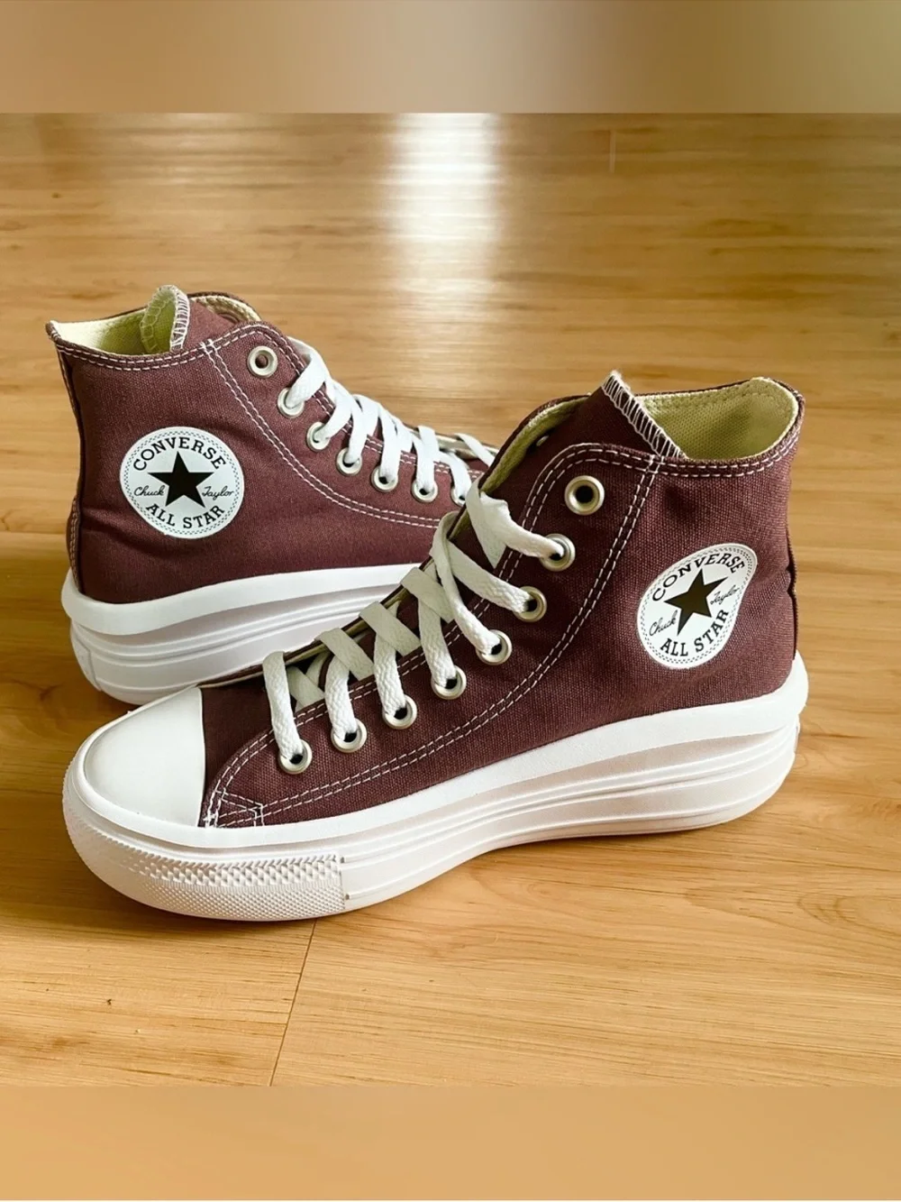 Converse brand new