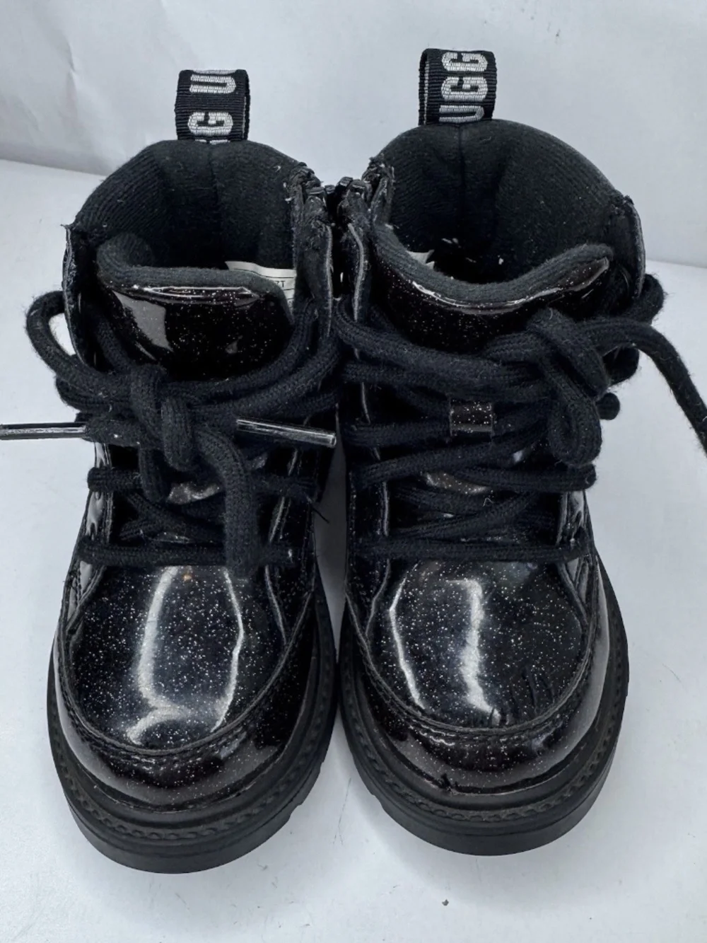 UGG Toddler Girl Robley Glitter Combat Boot, Charcoal Black Glitter  Size US 6C