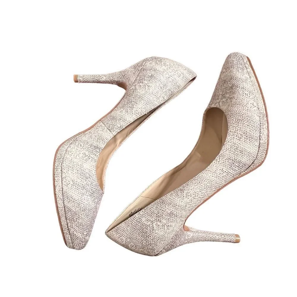 Nine West OHEMGEE White Smoke NWOB Pointed Toe Pump Size 8.5