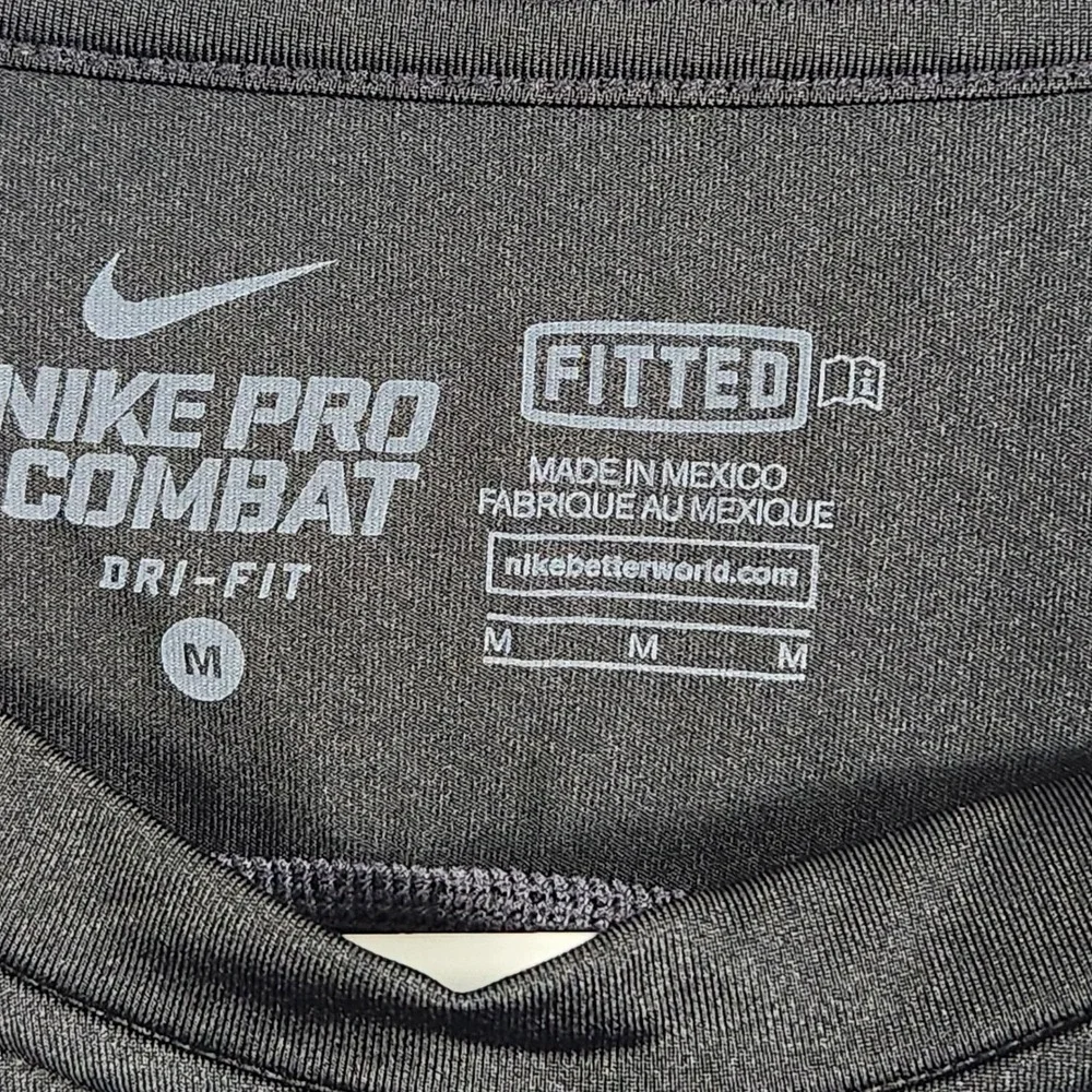 Nike Pro Combat Dri-FIT Shirt Mens Medium Black Long Sleeve Fitted Athletic 3264