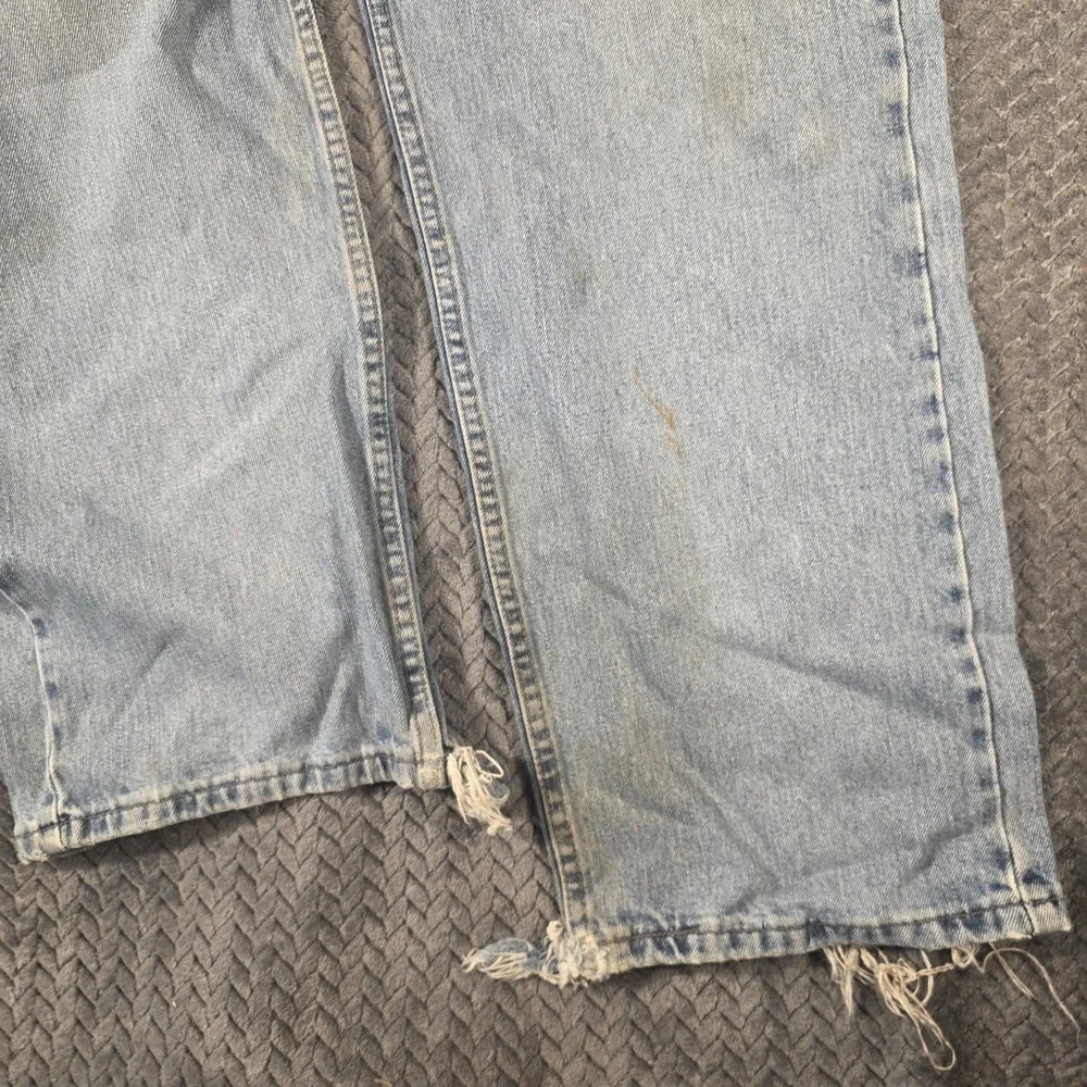Levis five light early