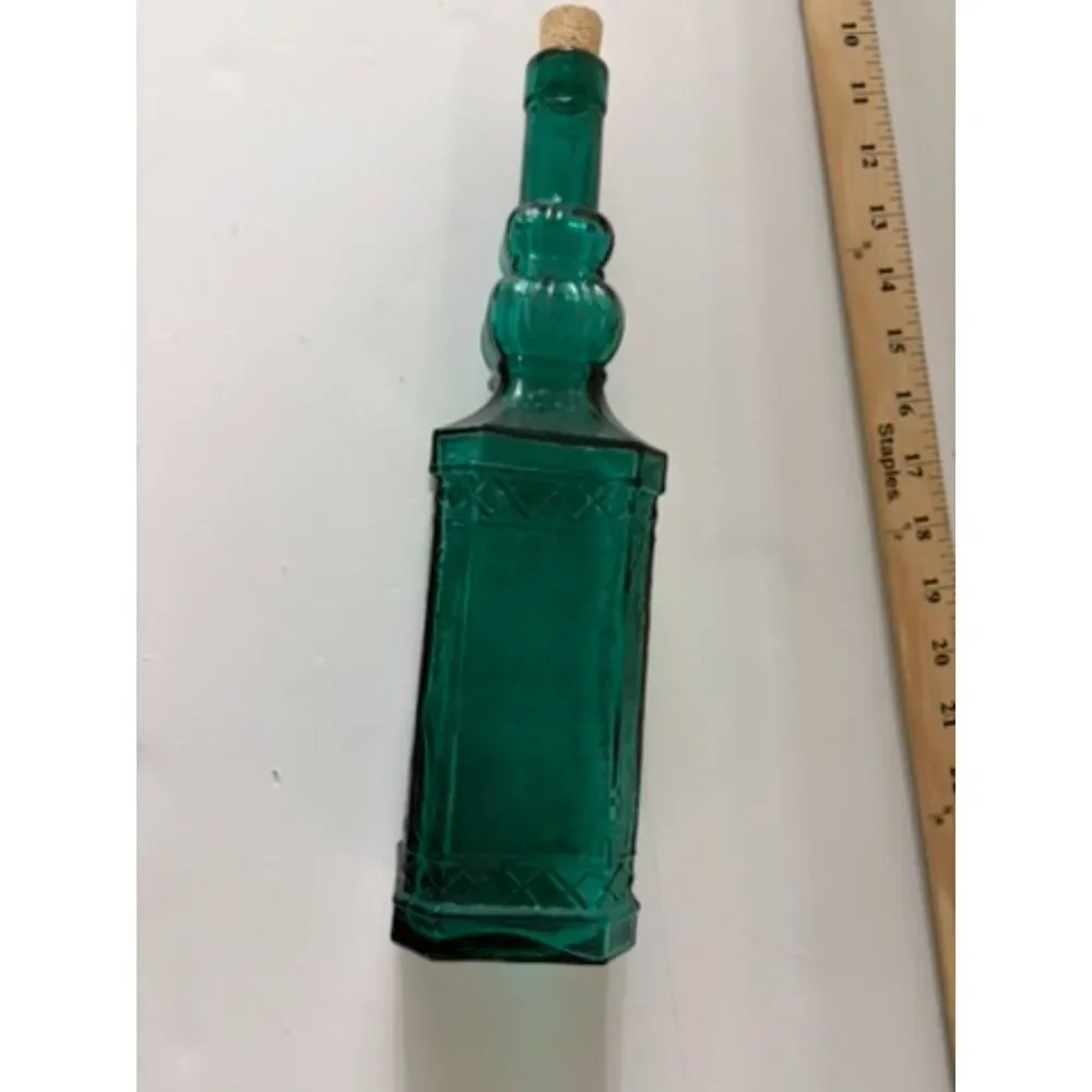 unknown vtg emerald