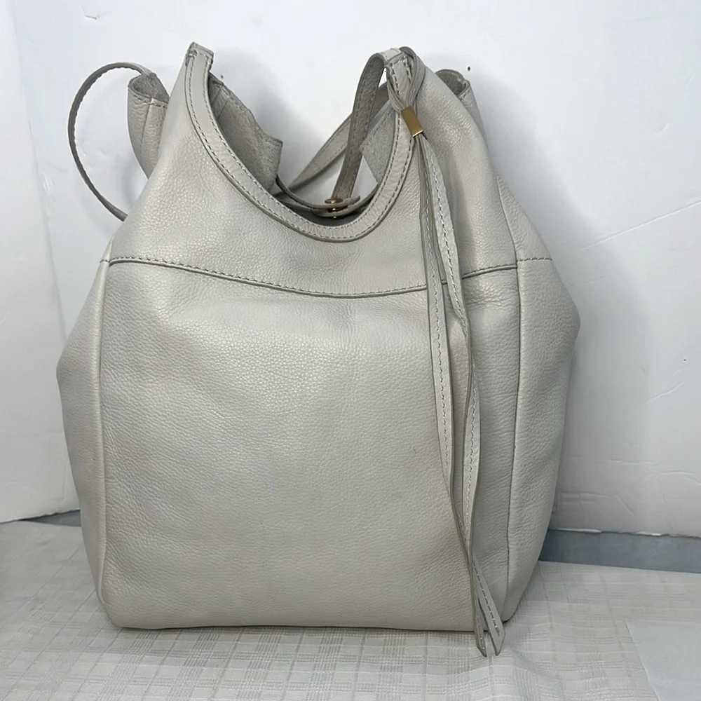 HOBO native white