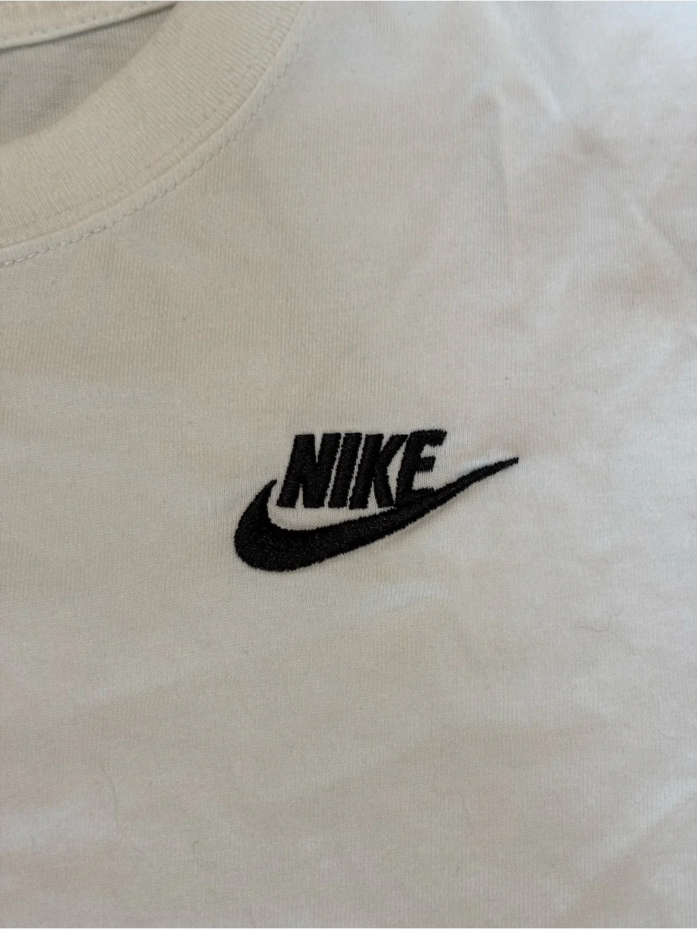 Nike lightweight cropped