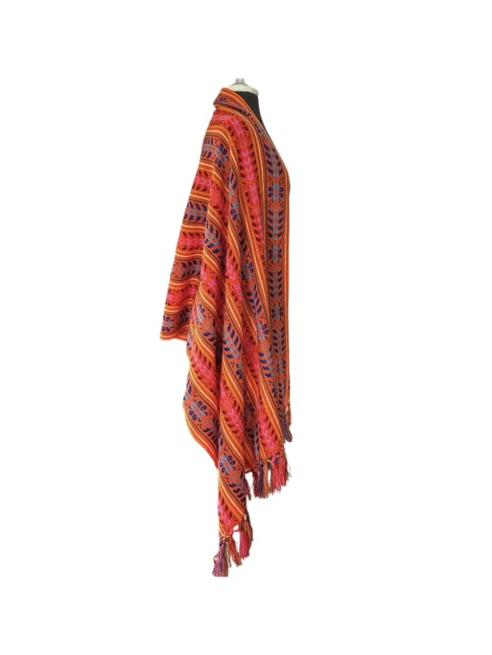 Delmex tasseled 79” shawl