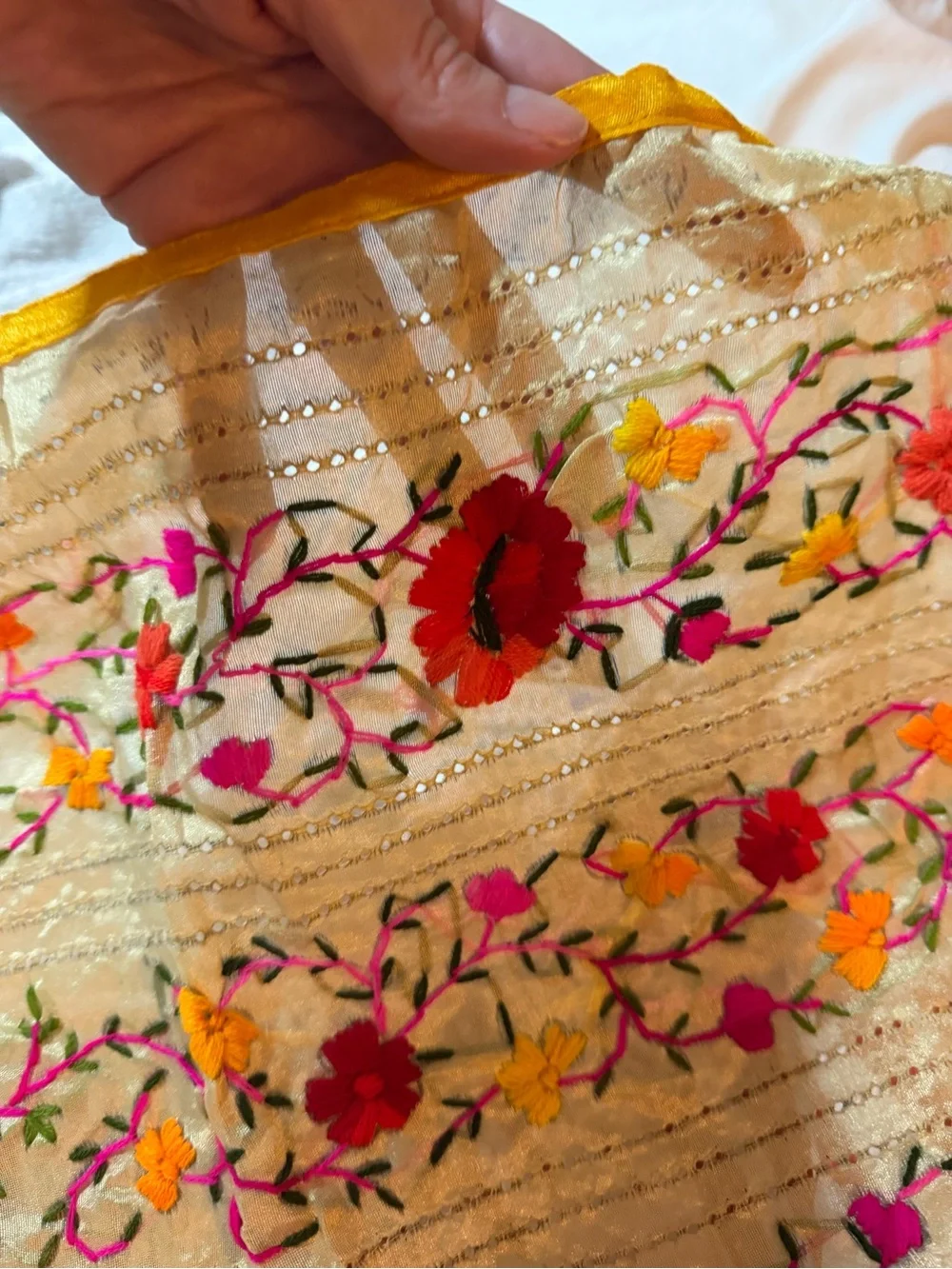 N/A lightweight embroidered