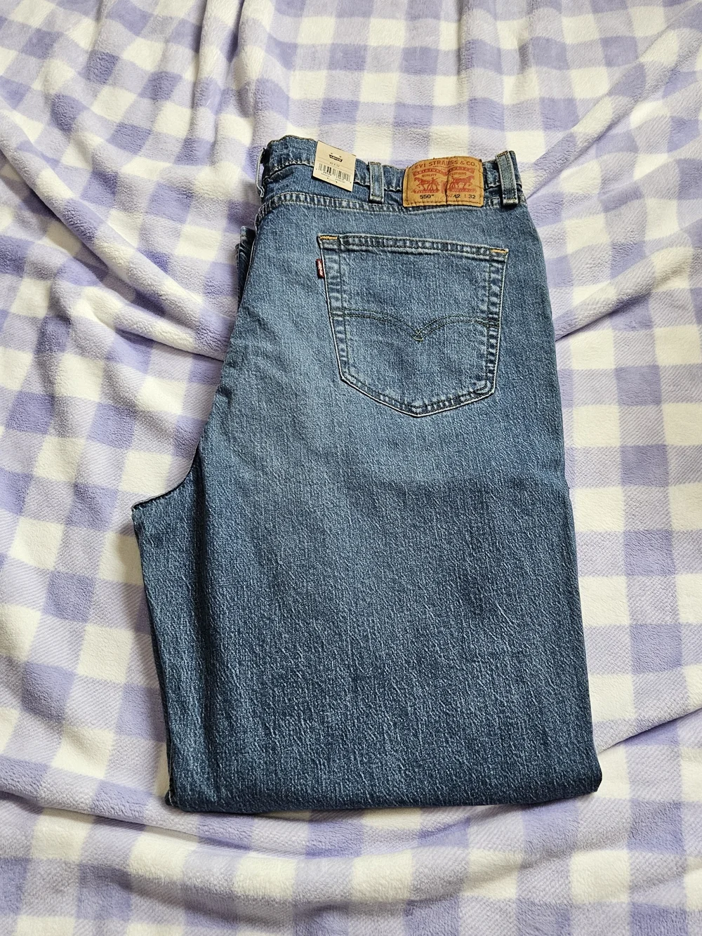 Levis relaxed fit