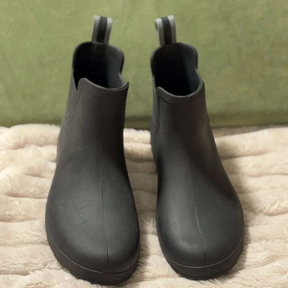 Totes Black Chelsea Rain Ankle Boots