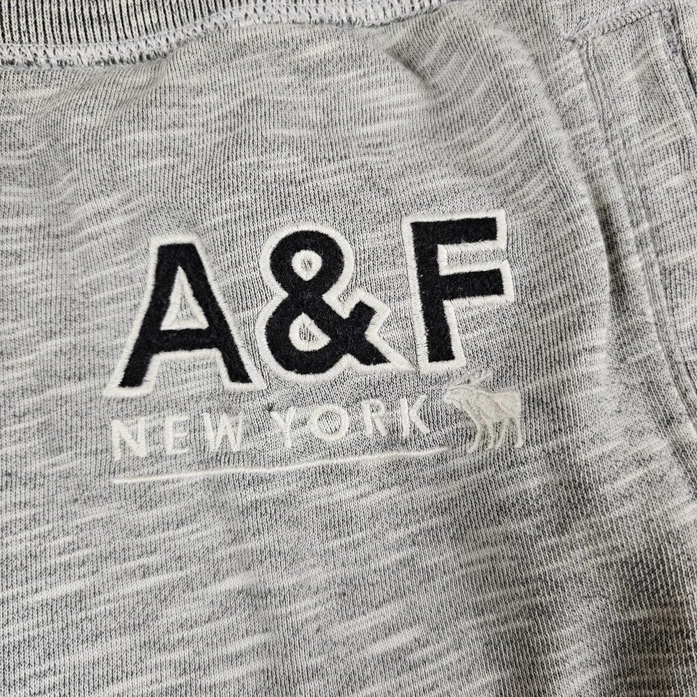 Abercrombie & Fitch great pre